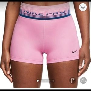 New women’s Nike Pro shorts, pink, small